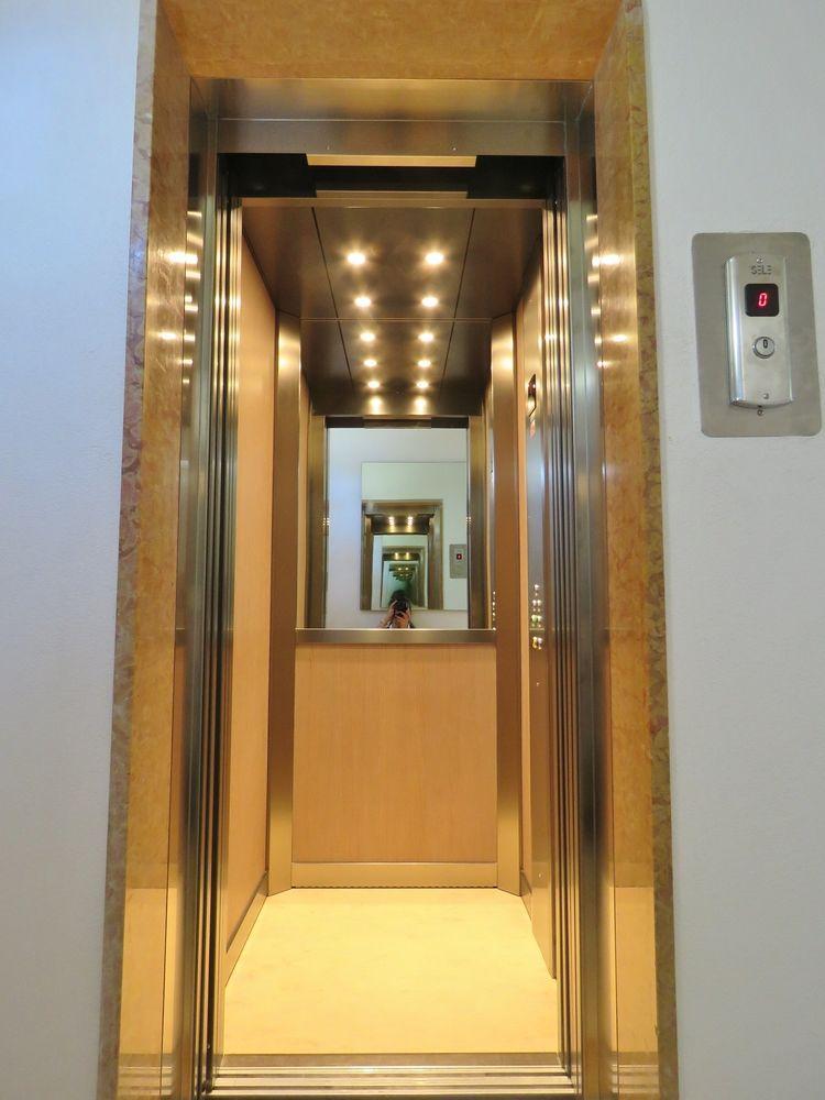 Hotel Adriatico ビビオーネ エクステリア 写真