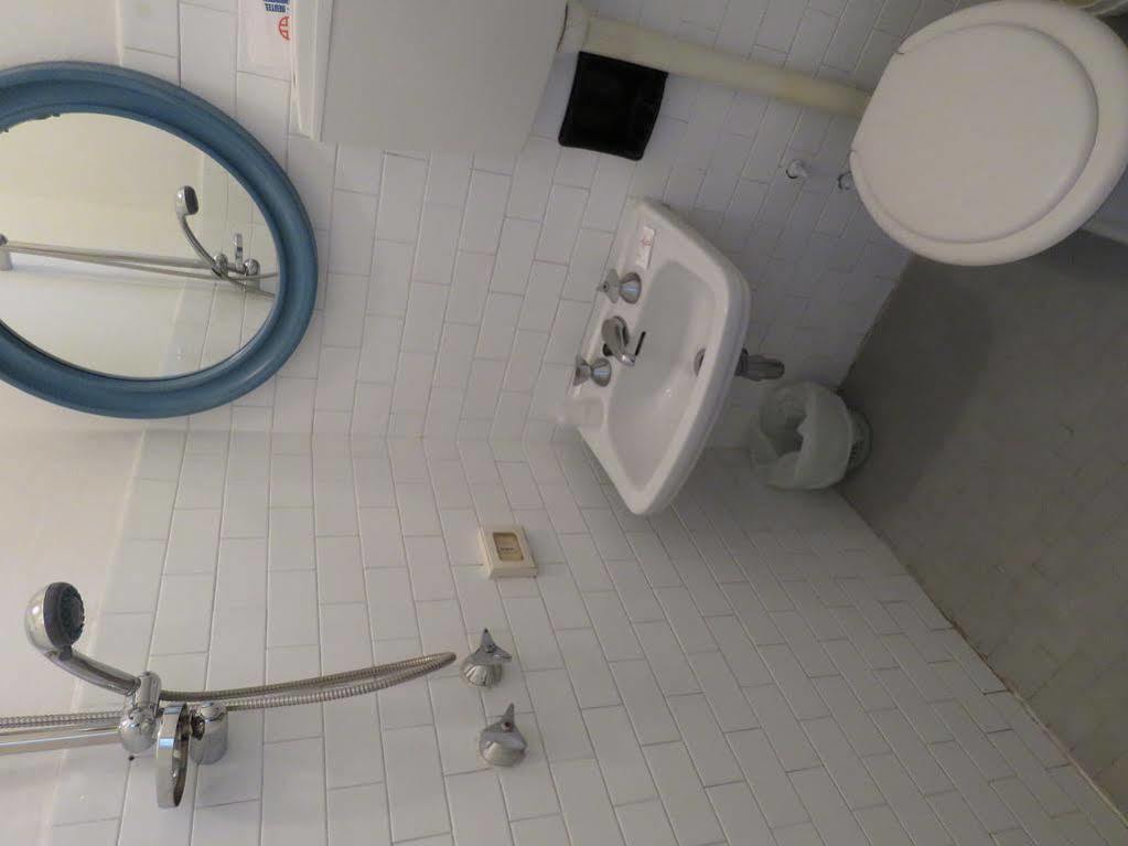 Hotel Adriatico ビビオーネ エクステリア 写真